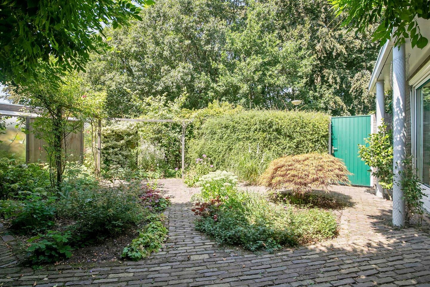 Tussenwoning te koop: Prins Johan Frisolaan 2, Amersfoort