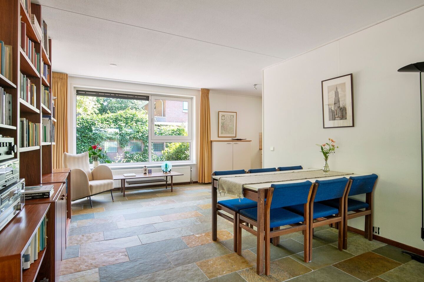Tussenwoning te koop: Prins Johan Frisolaan 2, Amersfoort