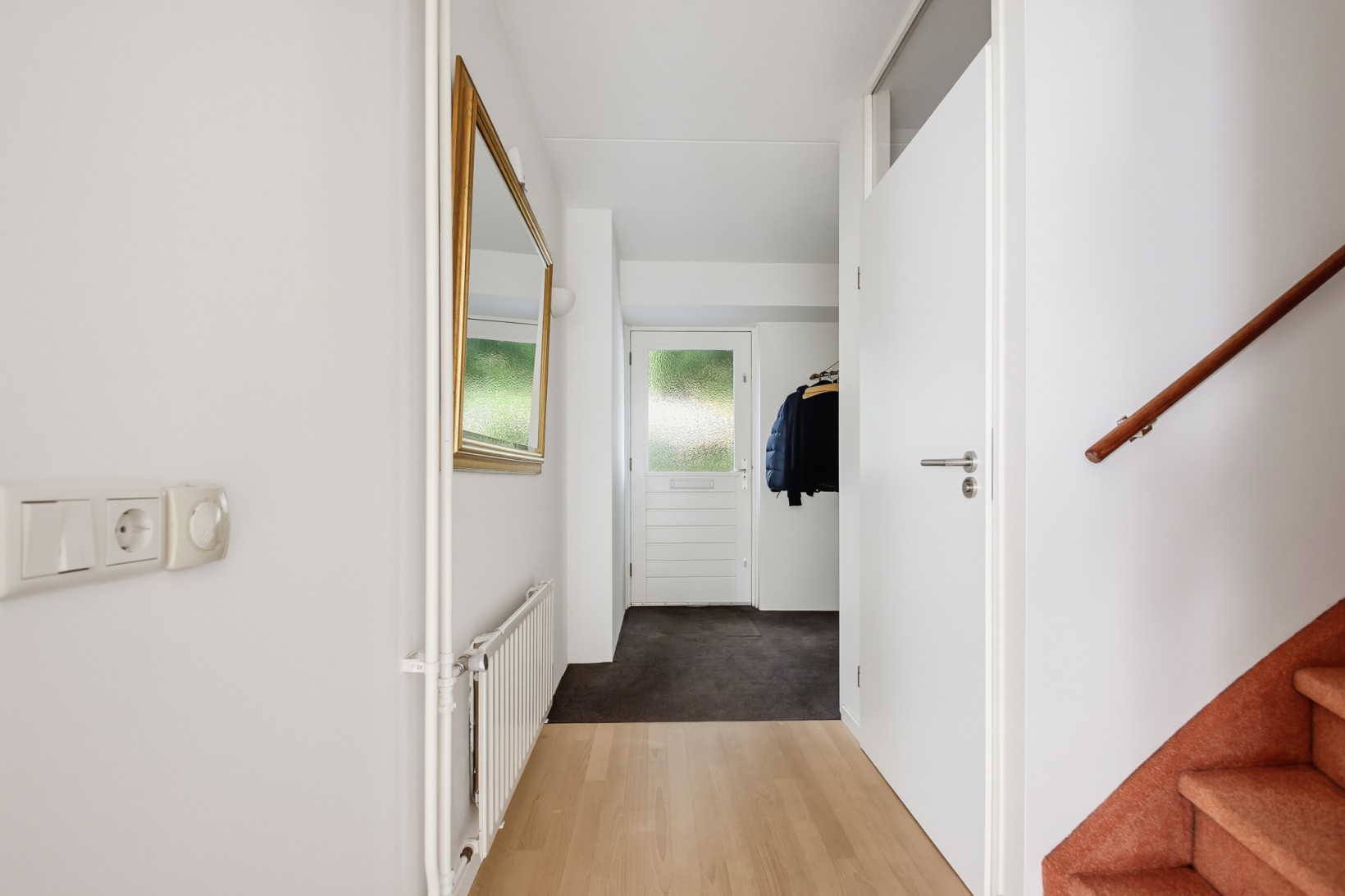 Tussenwoning te koop: Leonardo Da Vincistraat 10, Amersfoort