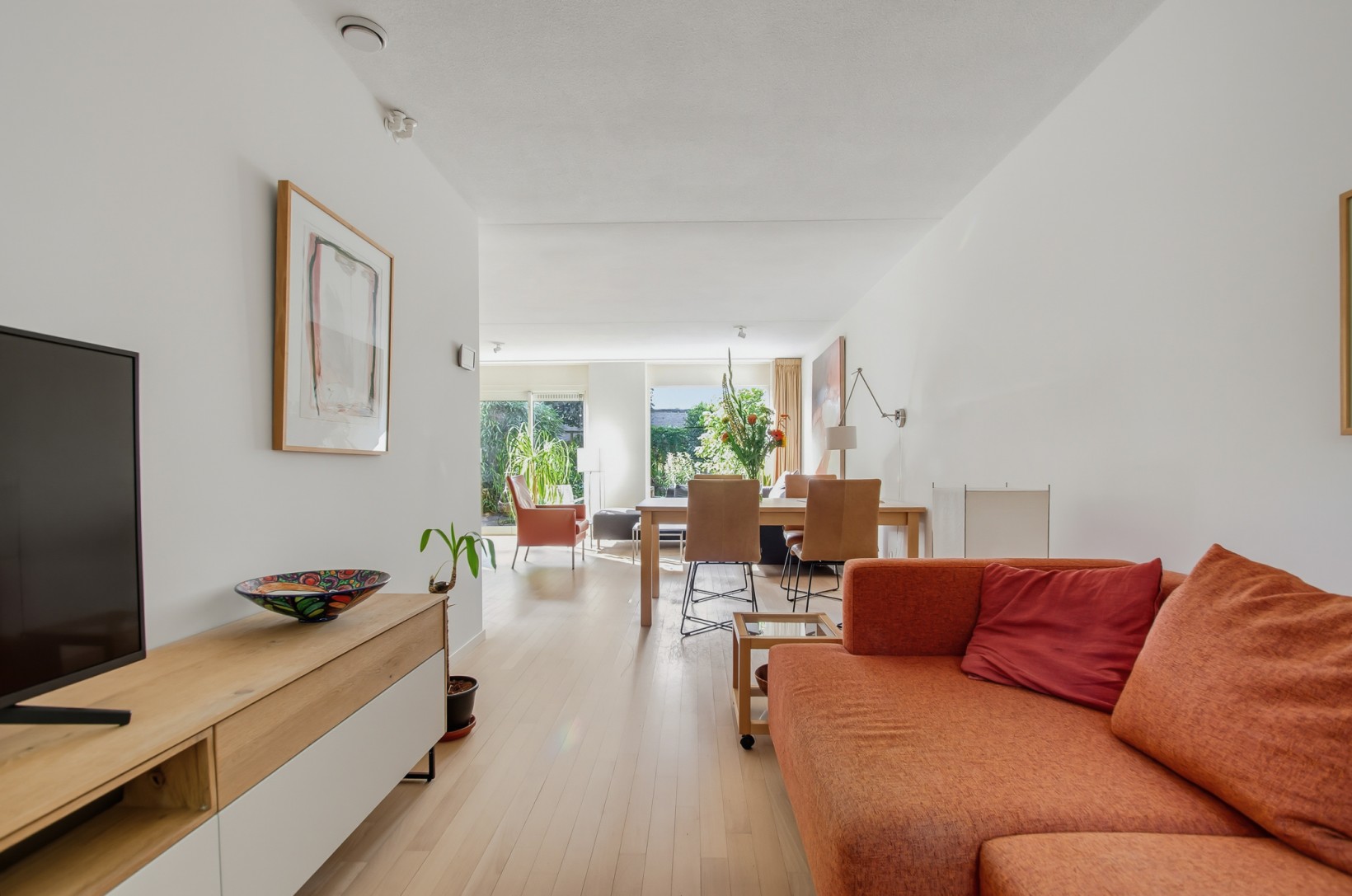 Tussenwoning te koop: Leonardo Da Vincistraat 10, Amersfoort