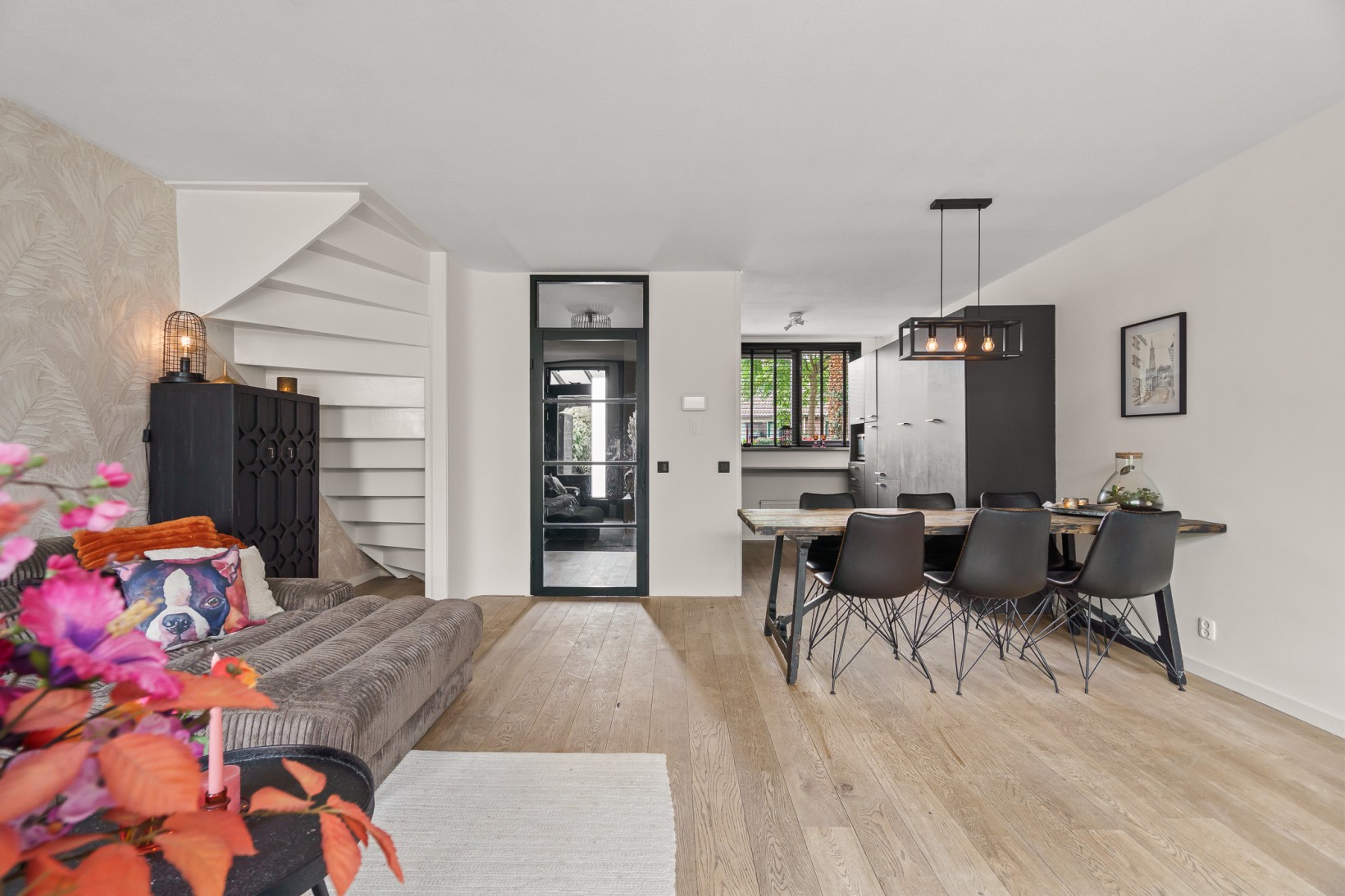 Tussenwoning te koop: Mart Stamerf 10, Amersfoort