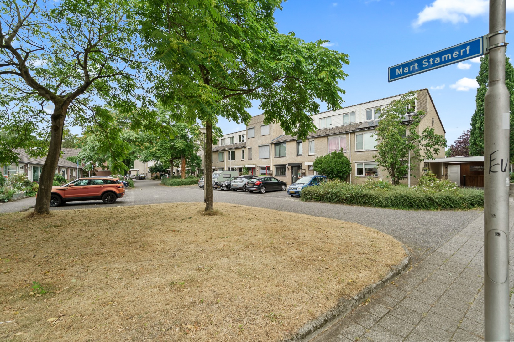 Tussenwoning te koop: Mart Stamerf 10, Amersfoort