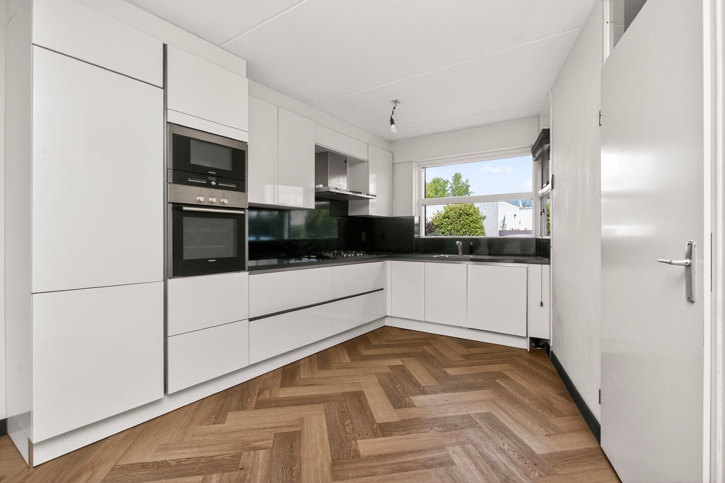 Tussenwoning te koop: De Ontmoeting 28, Amersfoort