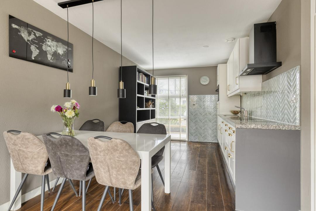 Tussenwoning te koop: Tonnekreek 16, Amersfoort