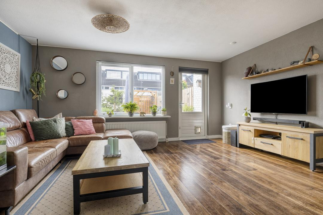 Tussenwoning te koop: Tonnekreek 16, Amersfoort