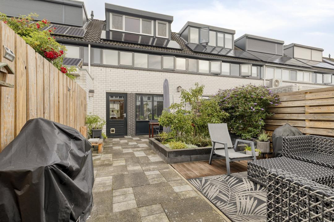 Tussenwoning te koop: Tonnekreek 16, Amersfoort
