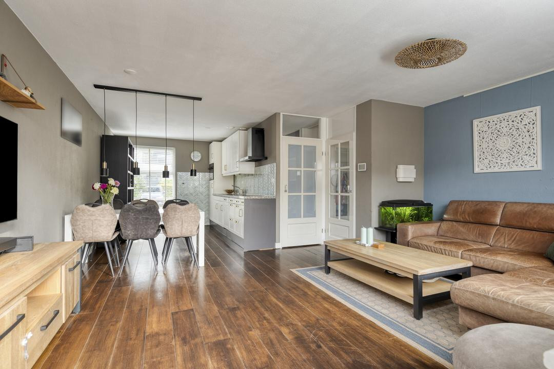 Tussenwoning te koop: Tonnekreek 16, Amersfoort
