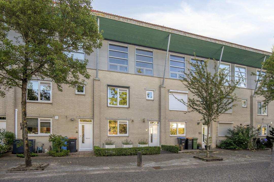 Tussenwoning te koop: De Baander 72, Amersfoort