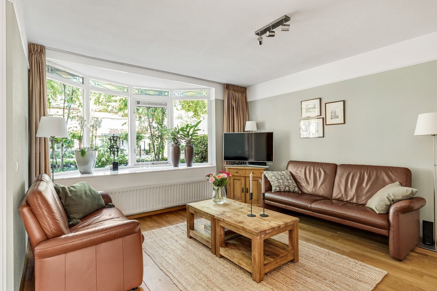 Tussenwoning te koop: Coelhorsterappelgaarde 38, Amersfoort
