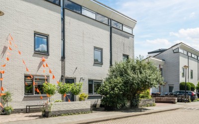 De Vergulde Wagen 72
