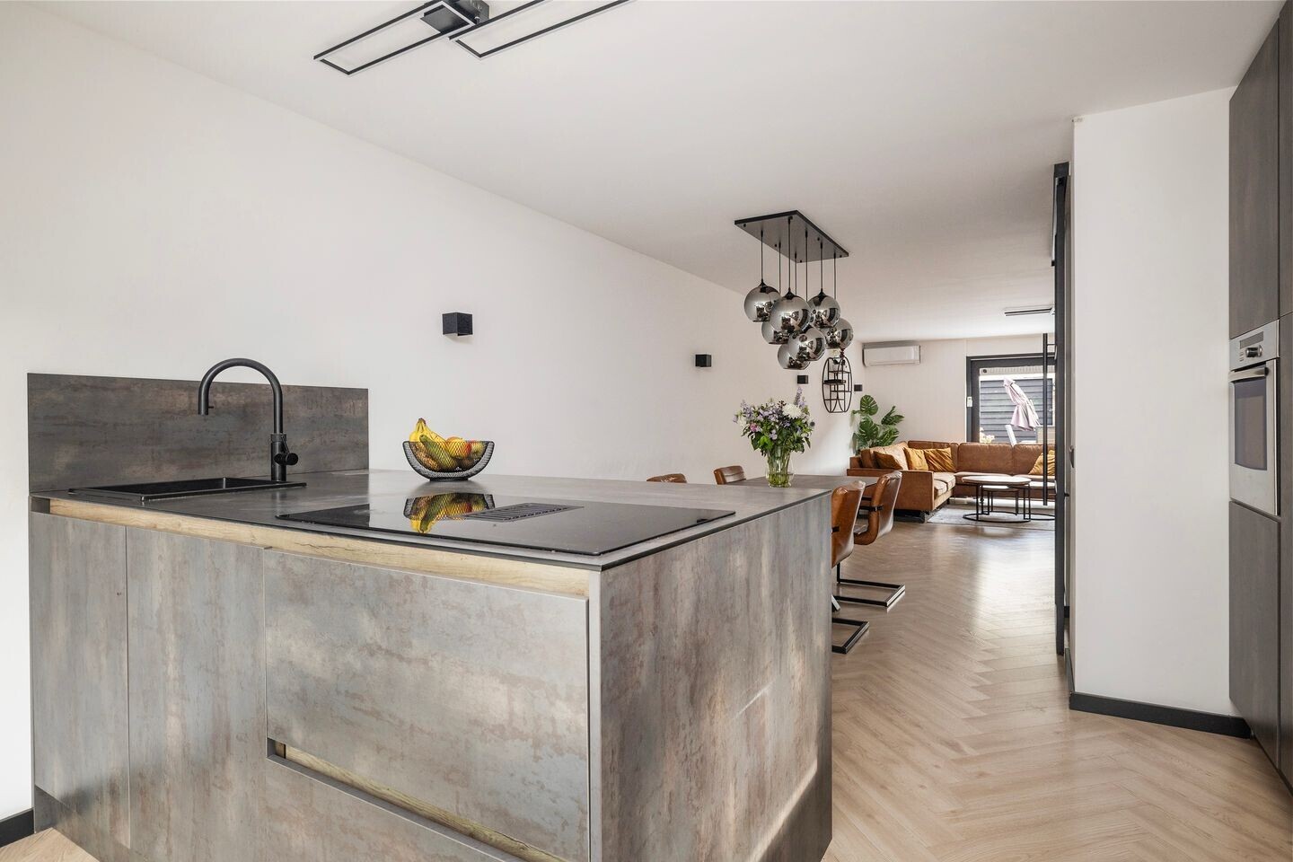 Hoekwoning te koop: Grote Poelslak 1, Amersfoort