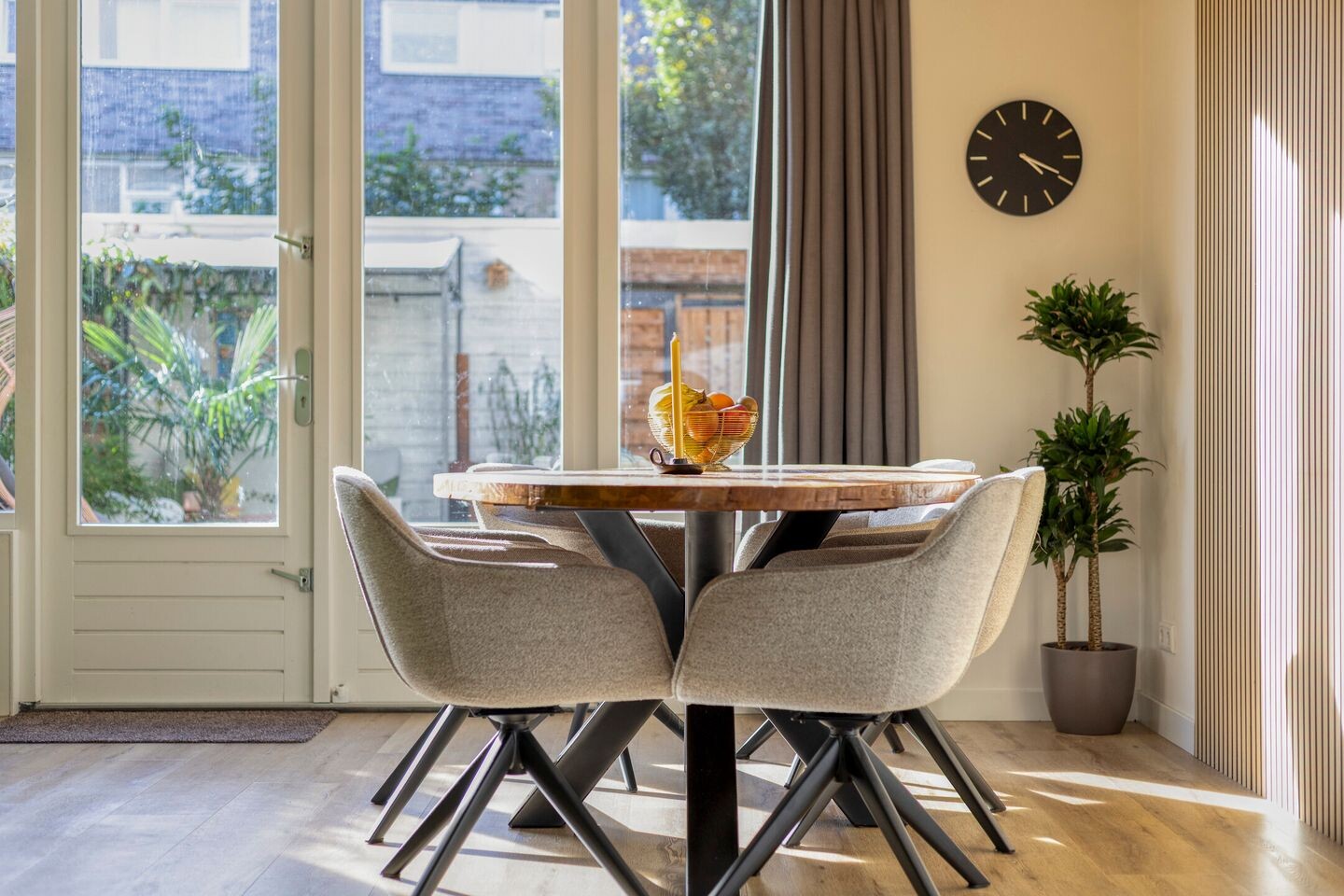 Tussenwoning te koop: Ringslang 25, Amersfoort
