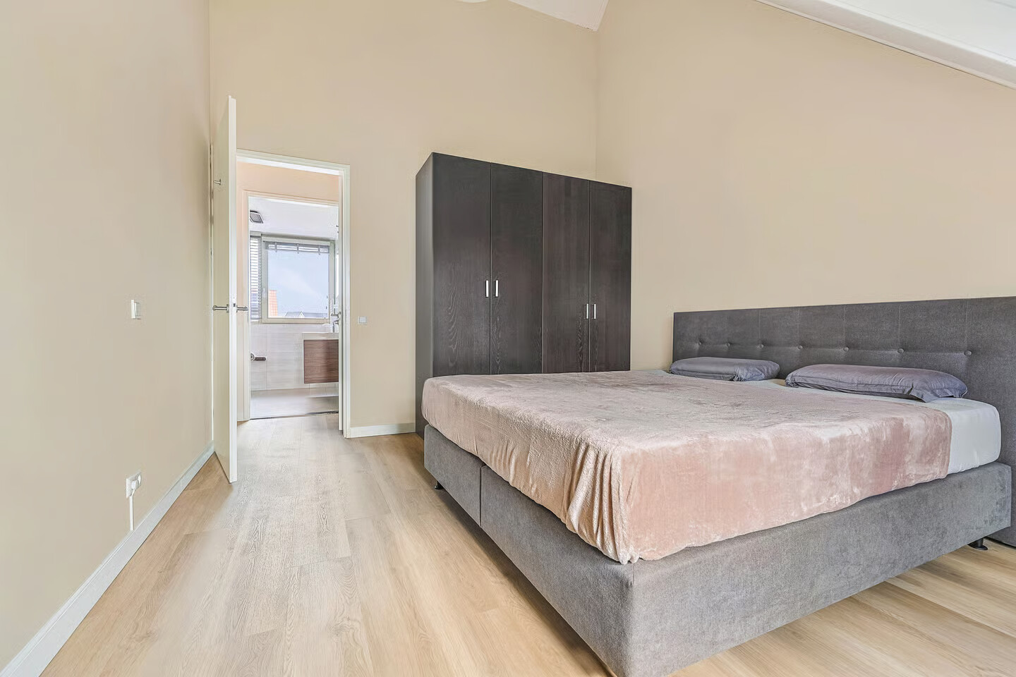 Appartement te koop: Bergenboulevard 223, Amersfoort