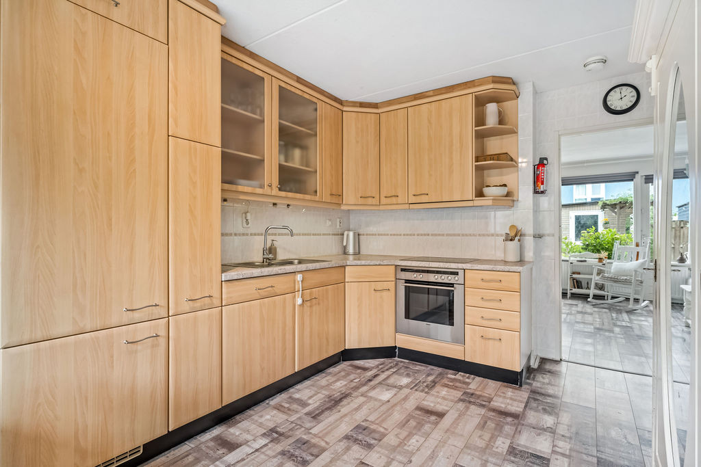 Tussenwoning te koop: Lemelerberg 34, Amersfoort