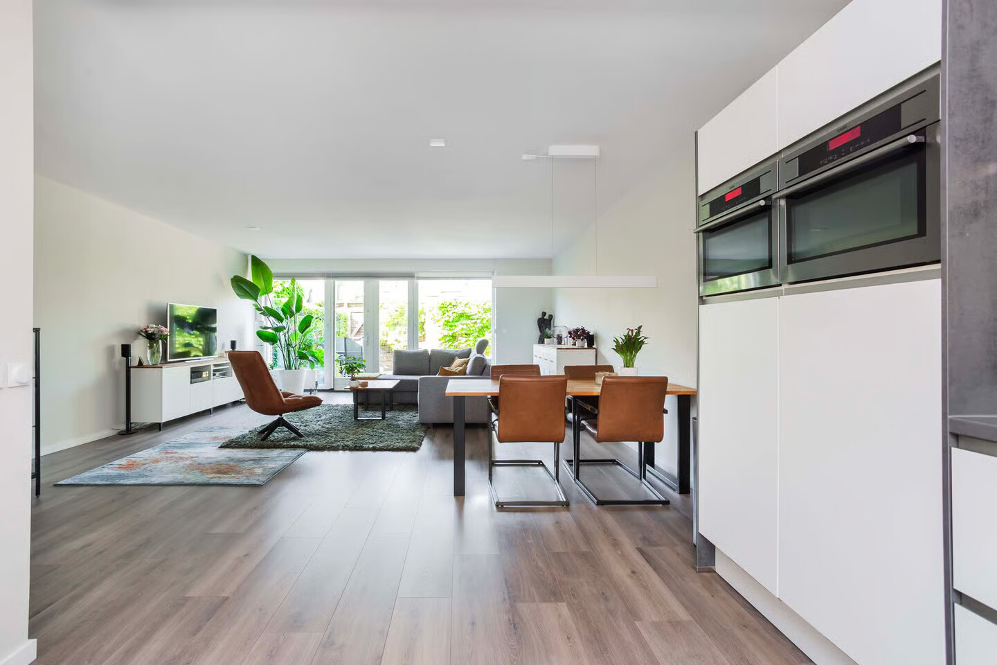 Tussenwoning te koop: Laakboulevard 288, Amersfoort