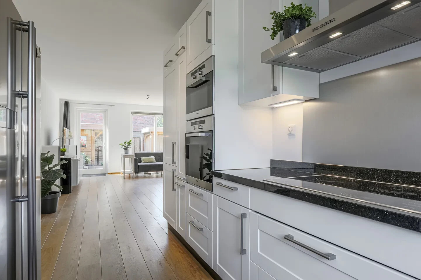Hoekwoning te koop: Ameliapolder 22, Amersfoort