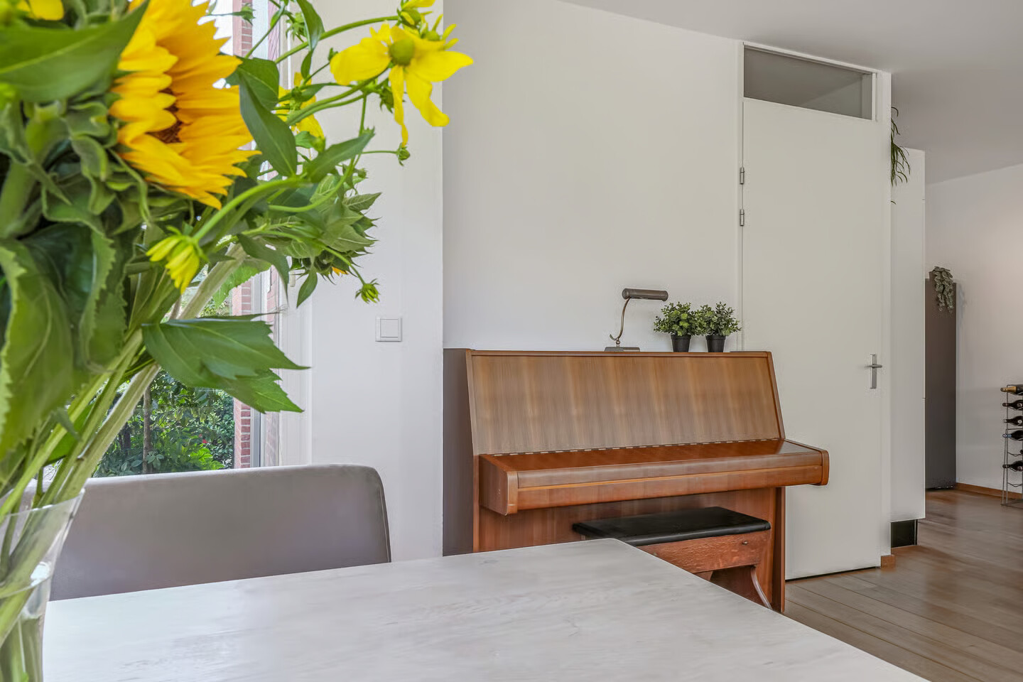 Hoekwoning te koop: Ameliapolder 22, Amersfoort