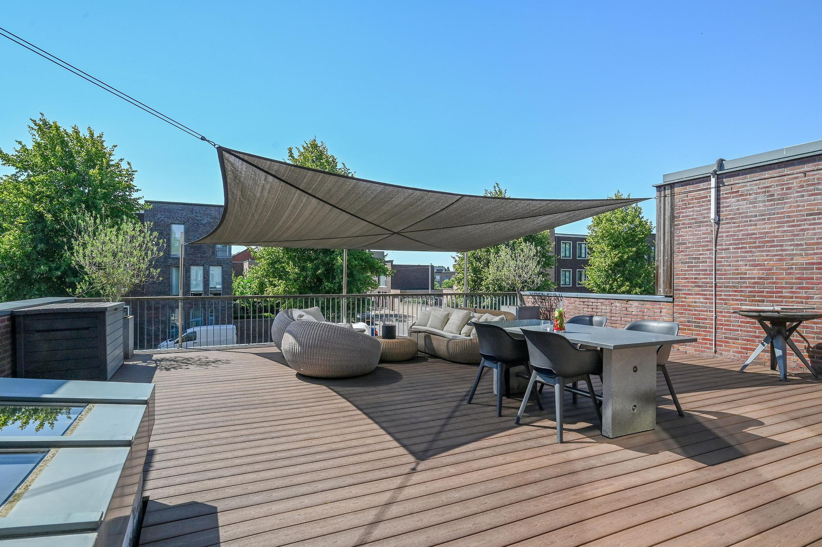 Tussenwoning te koop: Laaxumstraat 52, Amersfoort