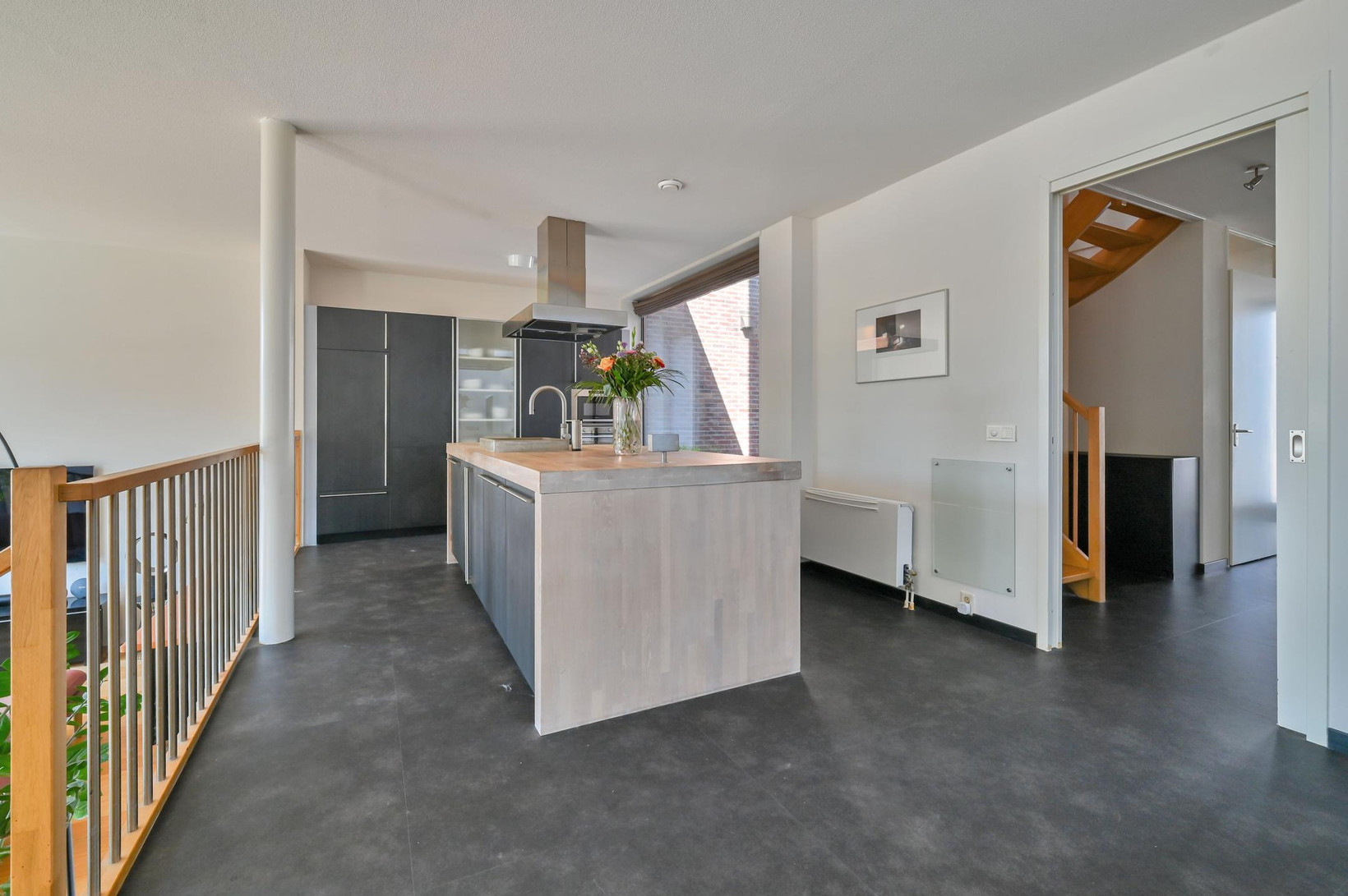 Tussenwoning te koop: Laaxumstraat 52, Amersfoort