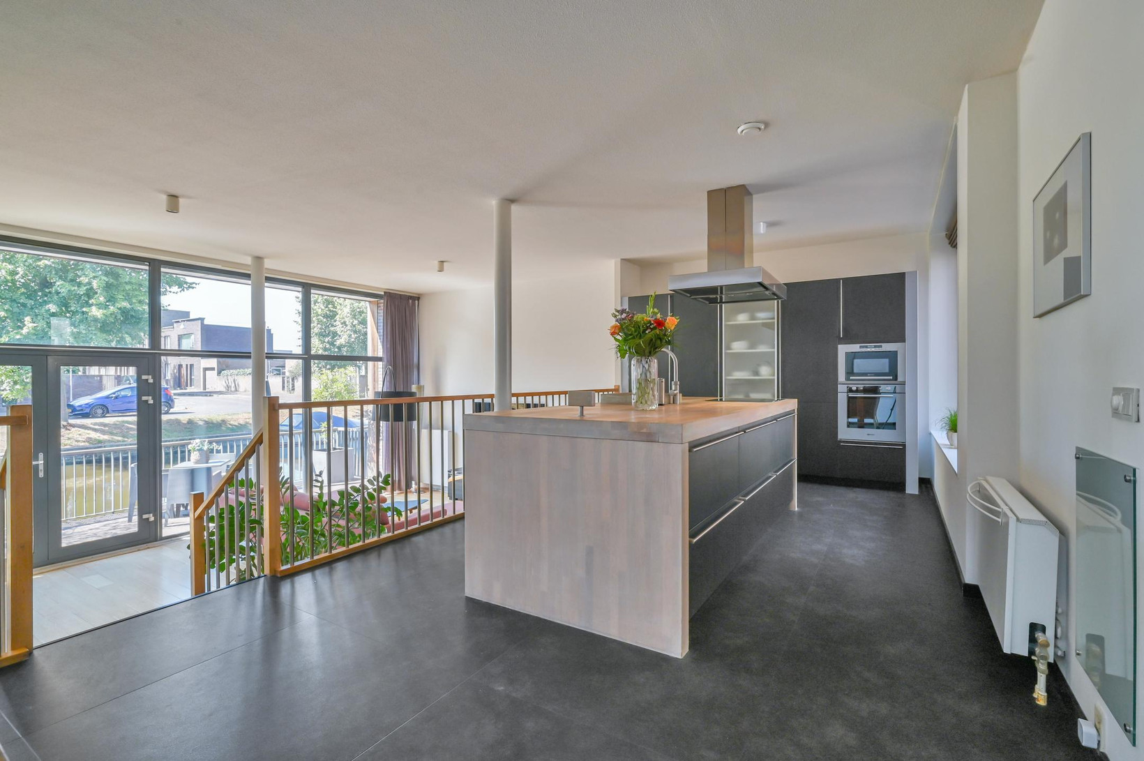 Tussenwoning te koop: Laaxumstraat 52, Amersfoort