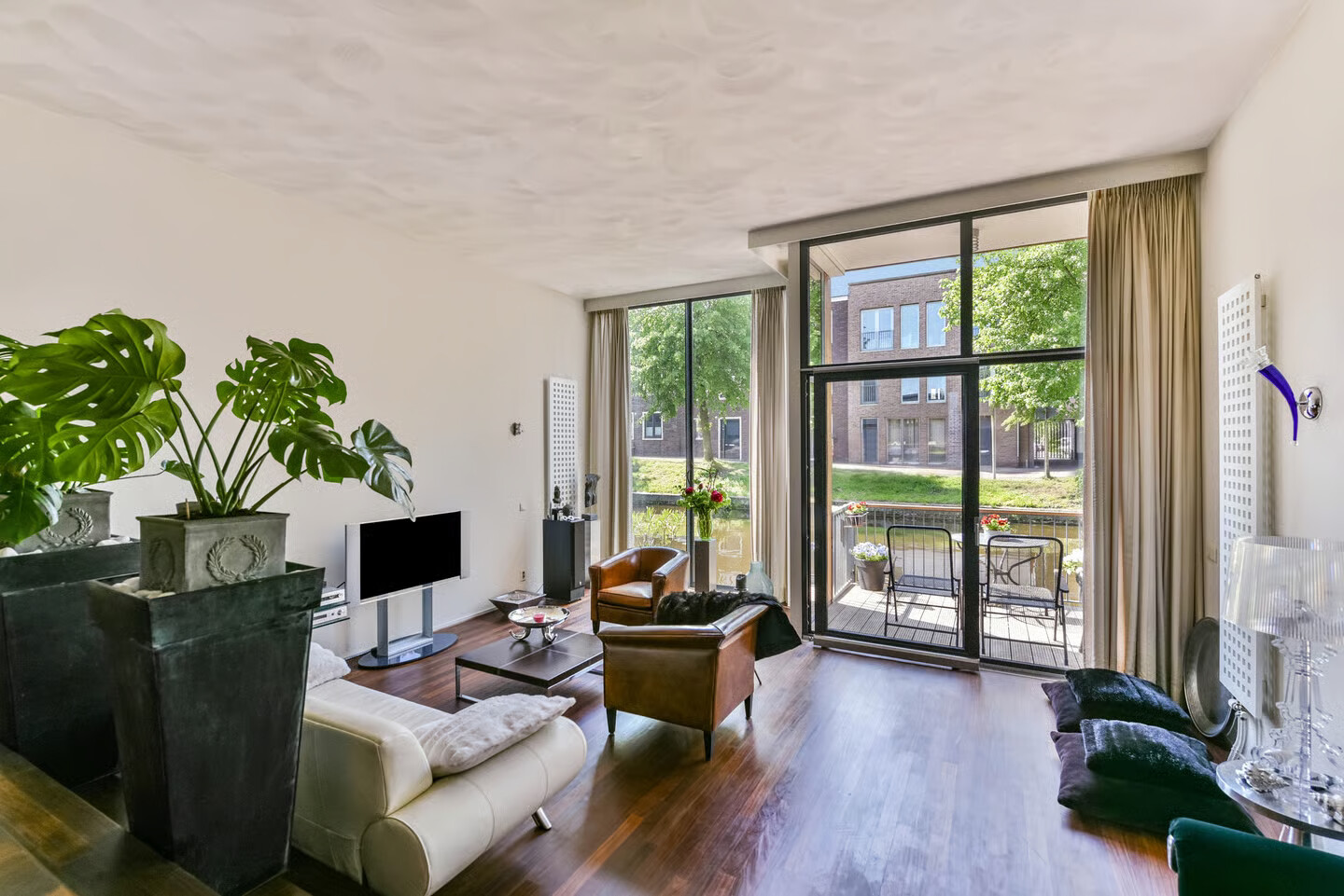 Tussenwoning te koop: Laaxumstraat 58, Amersfoort