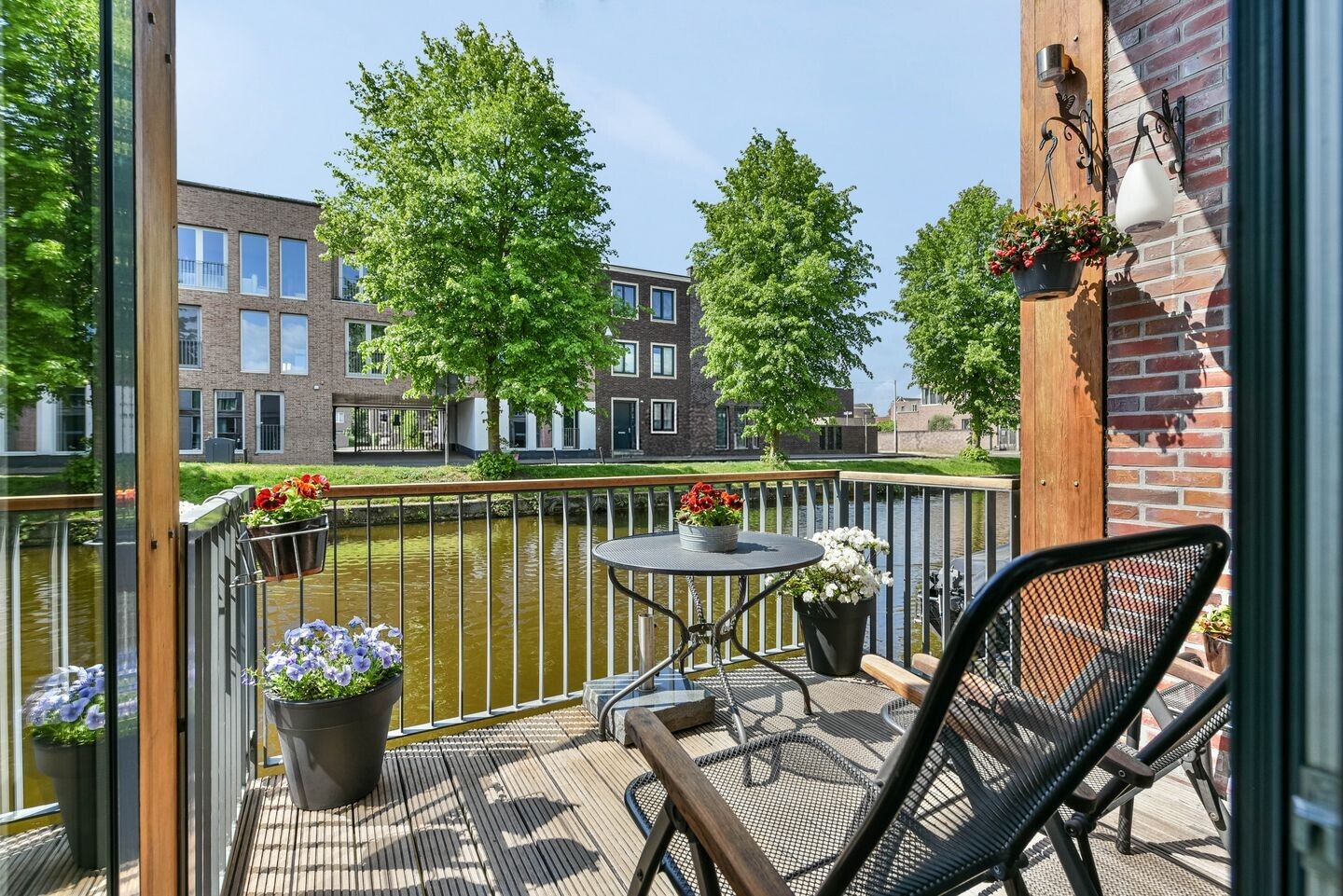 Tussenwoning te koop: Laaxumstraat 58, Amersfoort