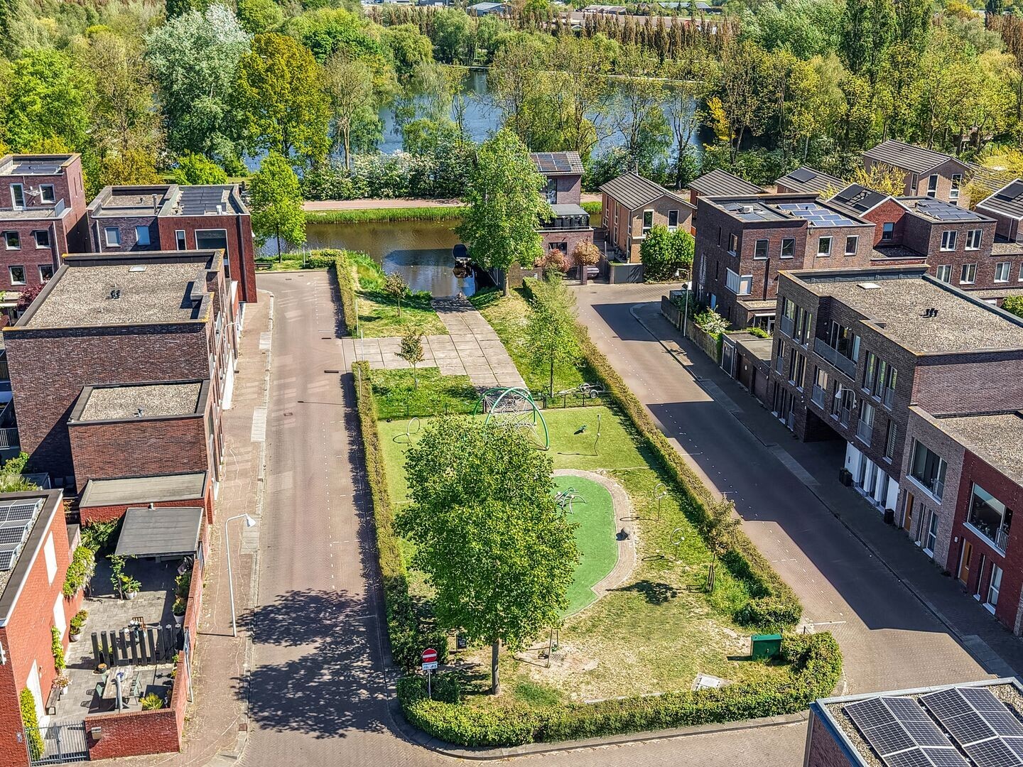 Tussenwoning te koop: Laaxumstraat 58, Amersfoort