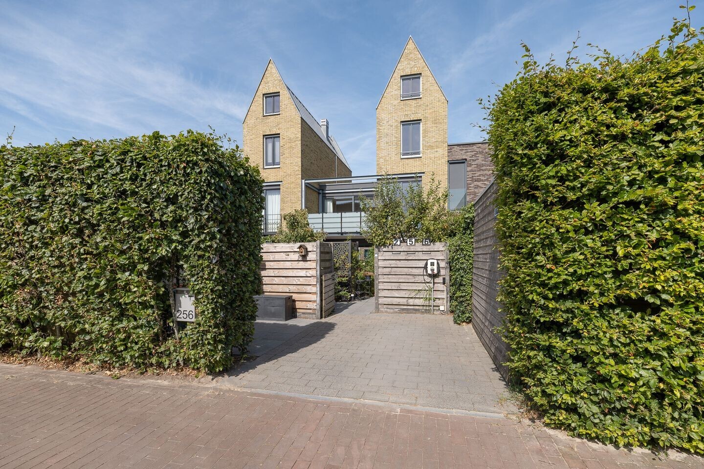 Tussenwoning te koop: Weteringkade 256, Amersfoort