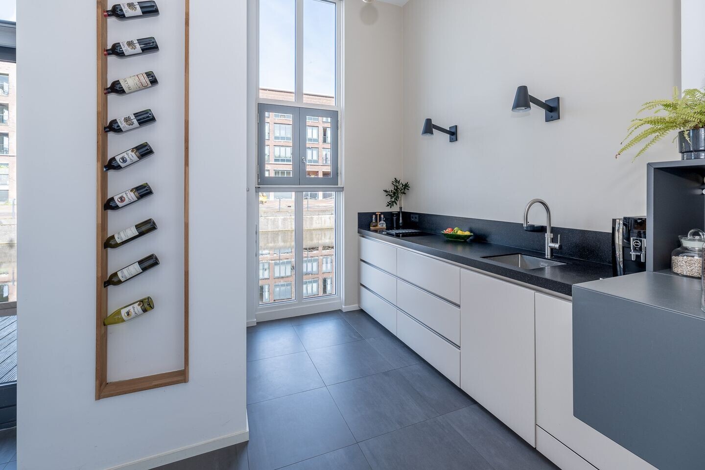 Tussenwoning te koop: Weteringkade 256, Amersfoort