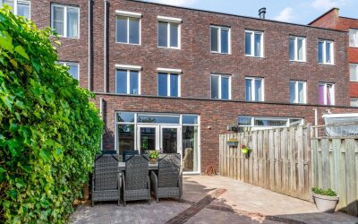 Hindeloopenkade 136