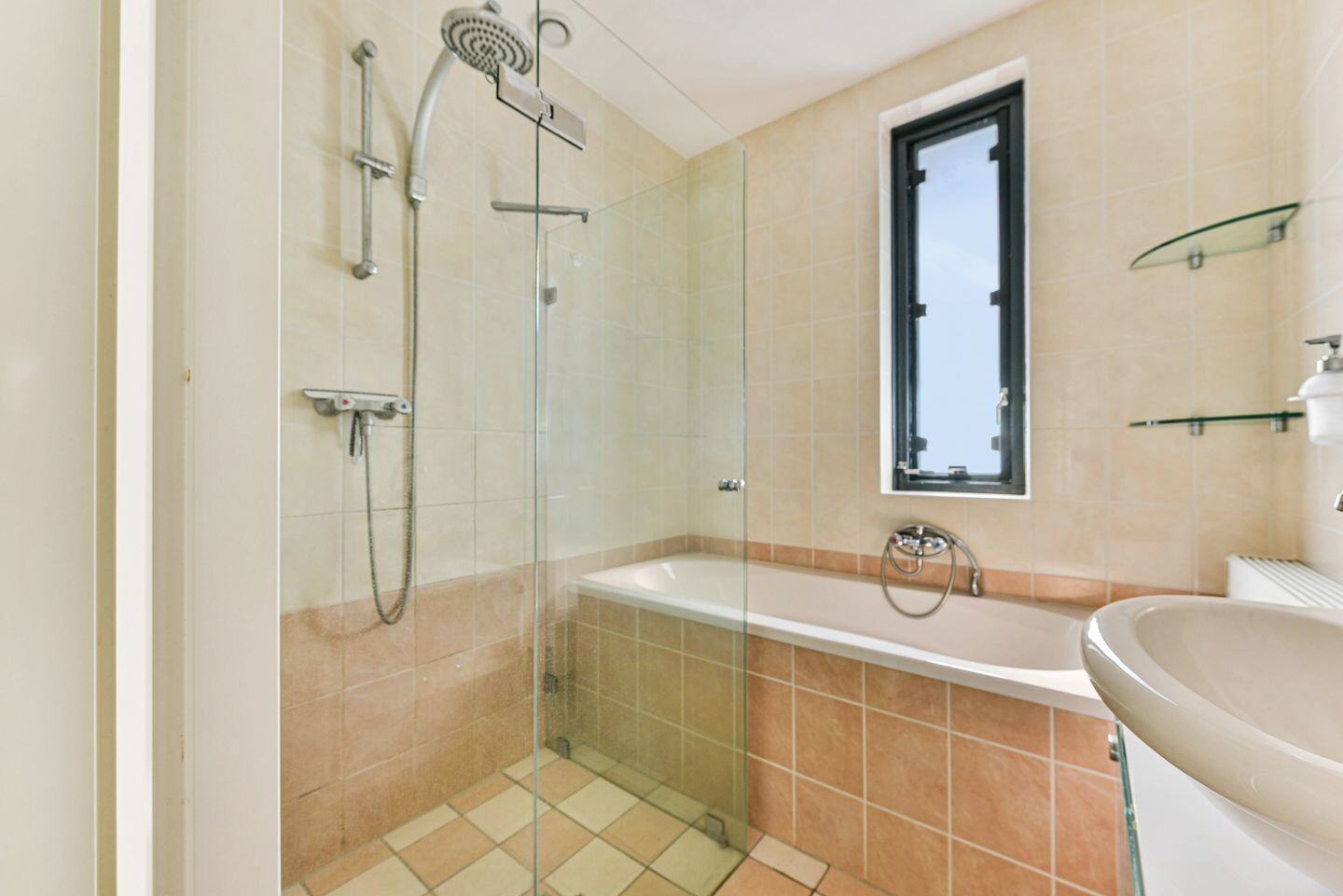 Appartement te koop: Muidenkade 13, Amersfoort