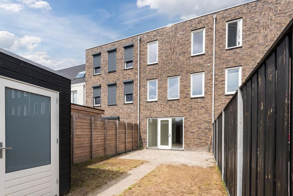 Tussenwoning te koop: Terschellingkade 162, Amersfoort