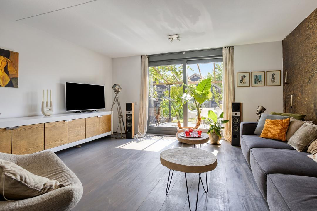 Tussenwoning te koop: Terschellingkade 32, Amersfoort