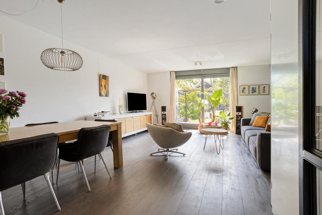 Tussenwoning te koop: Terschellingkade 32, Amersfoort