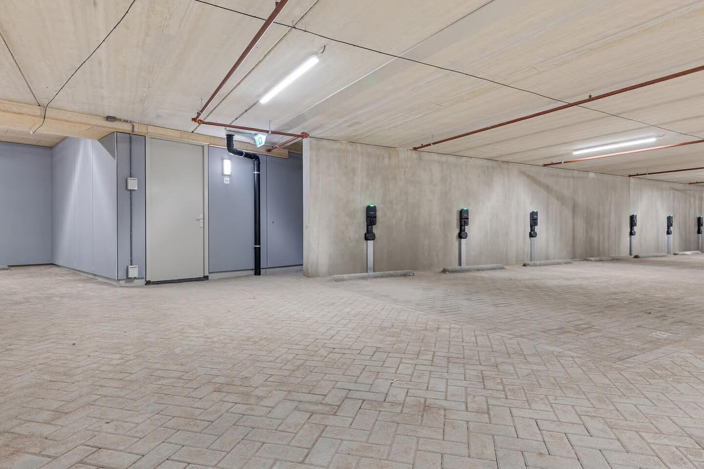 Tussenwoning te koop: Rekwisieten 19, Amersfoort