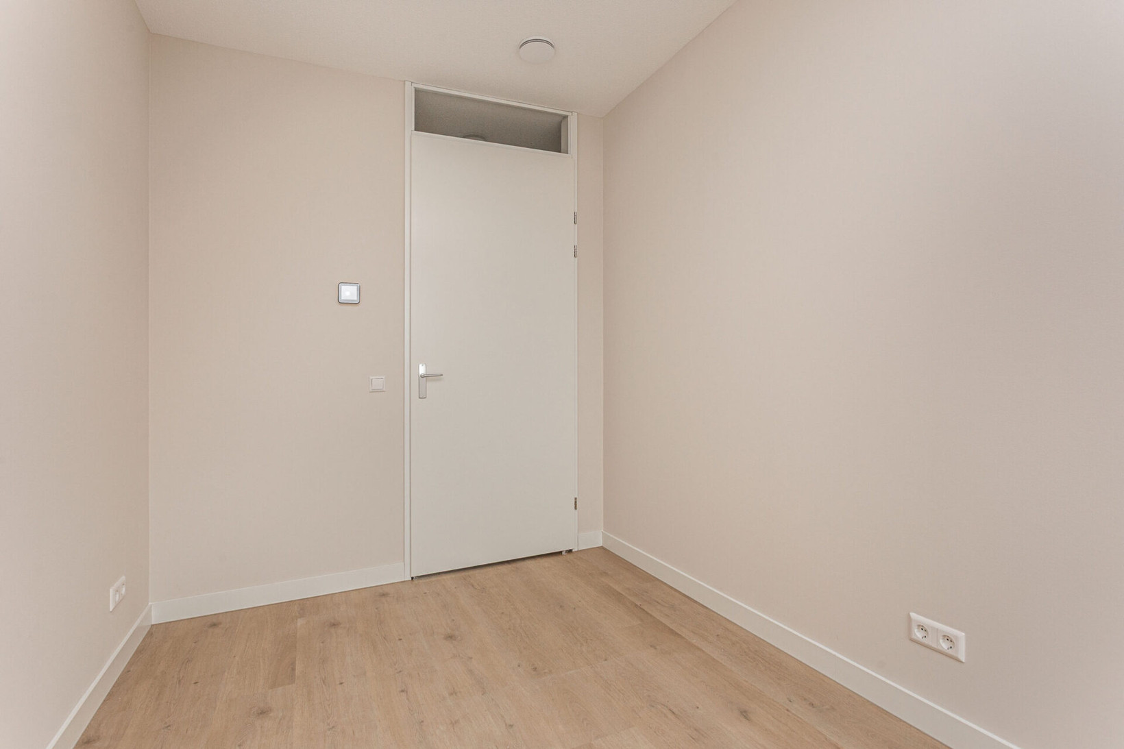Tussenwoning te koop: Rekwisieten 33, Amersfoort