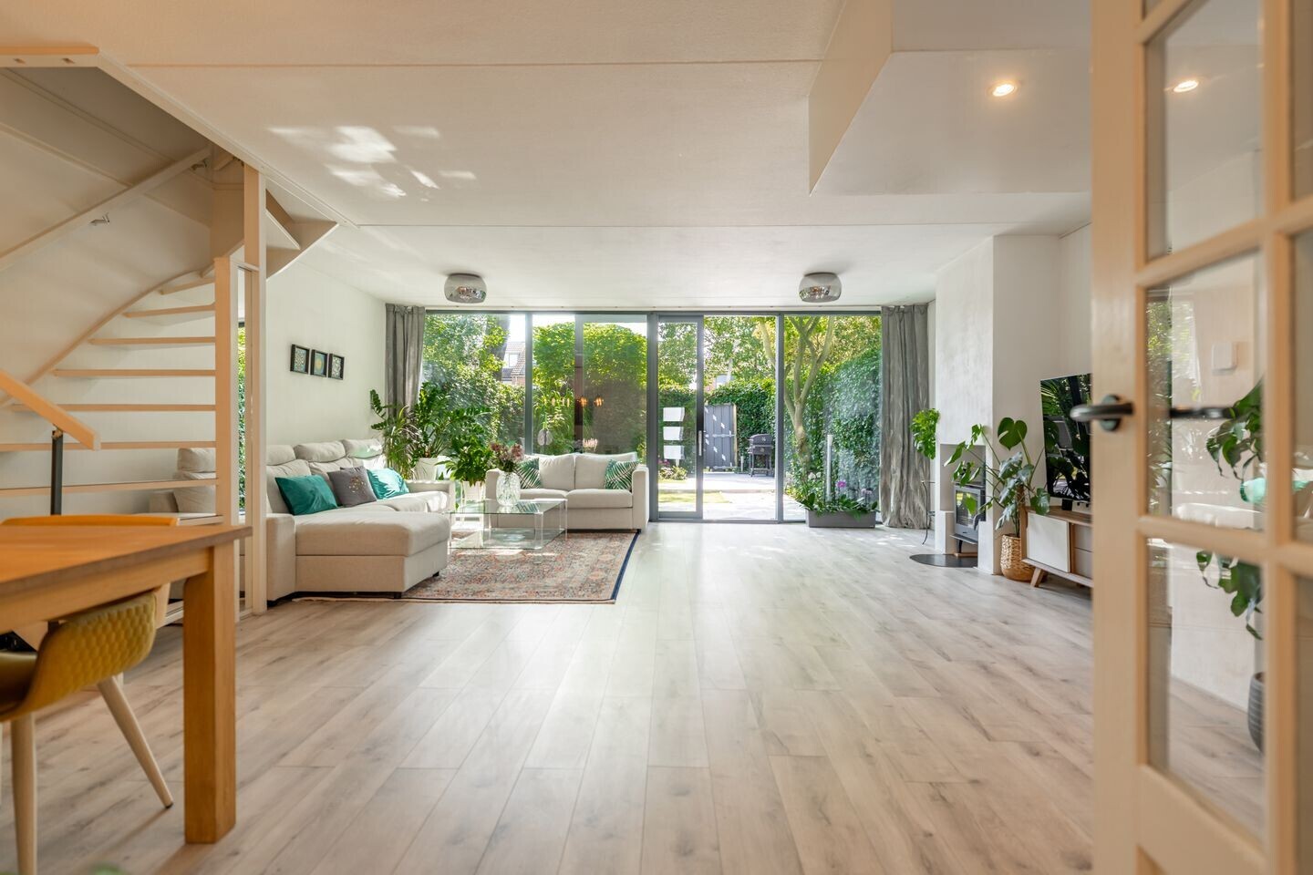 Tussenwoning te koop: Fluitekamp 125, Hoogland