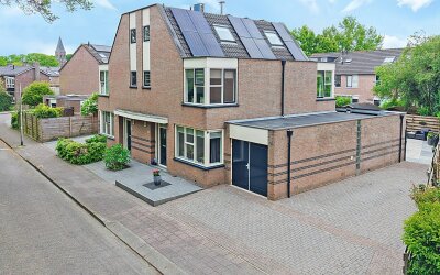 Andries van Altenalaan 52