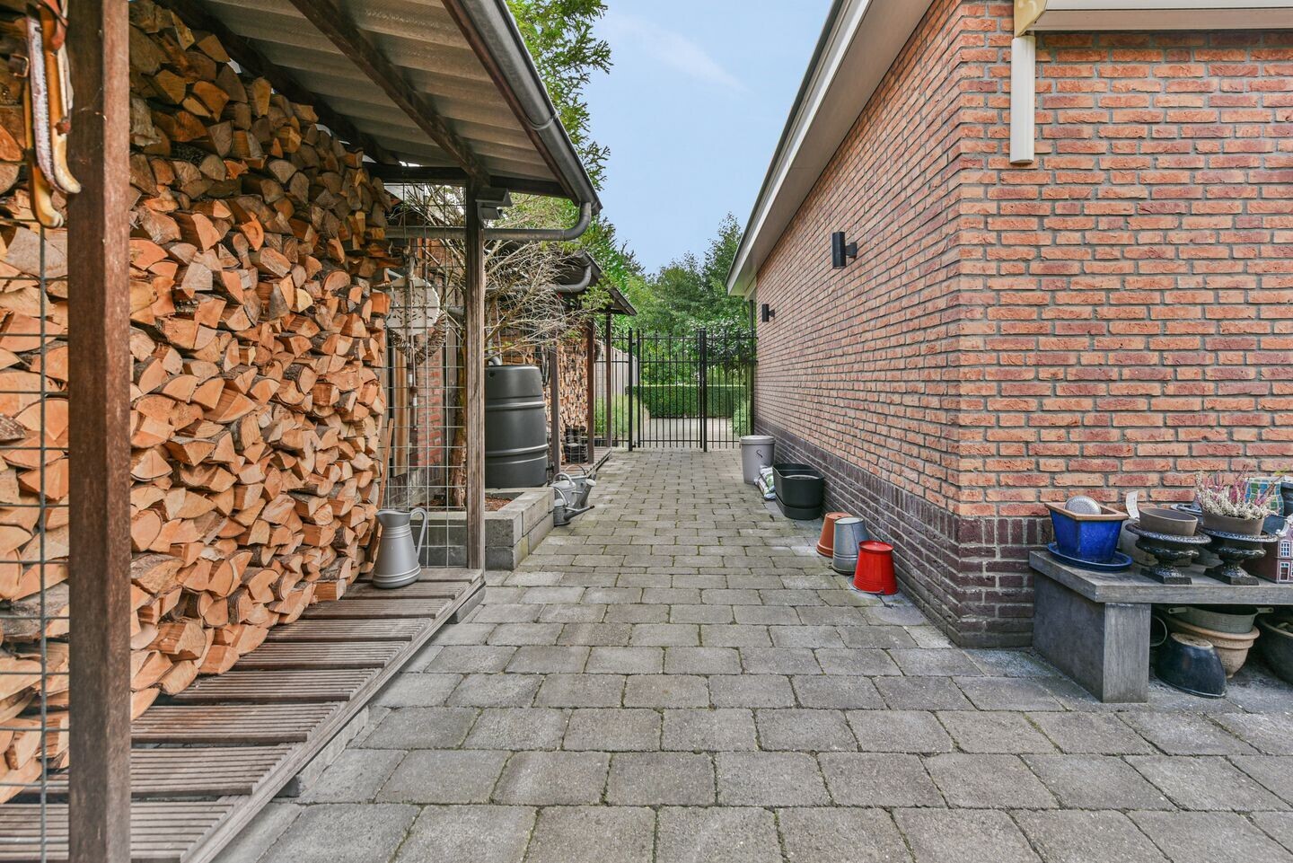 Twee-onder-één-kap te koop: Johanneshoeve 15, Hooglanderveen