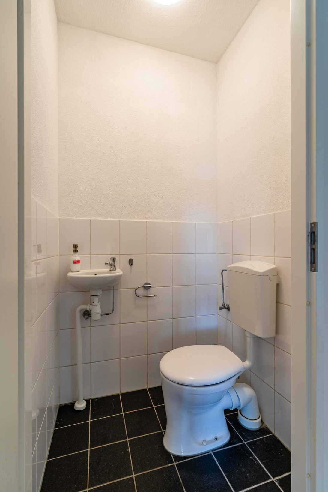 Appartement te koop: Amendijk 111, Hooglanderveen