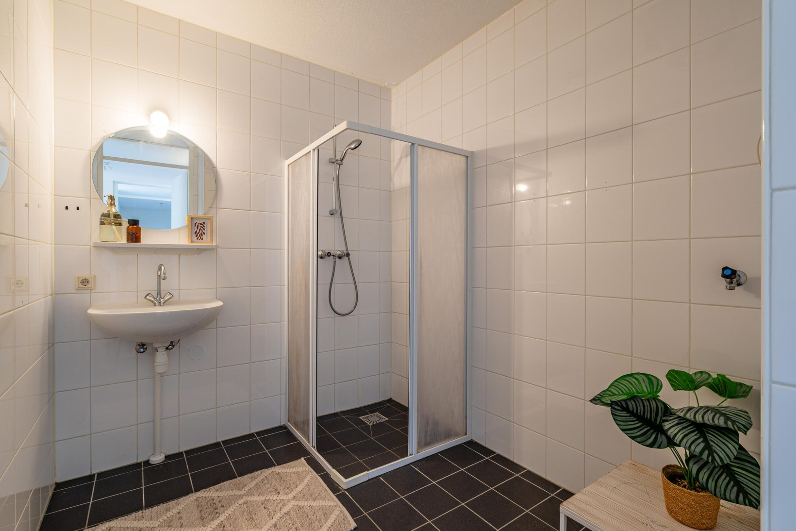 Appartement te koop: Amendijk 111, Hooglanderveen