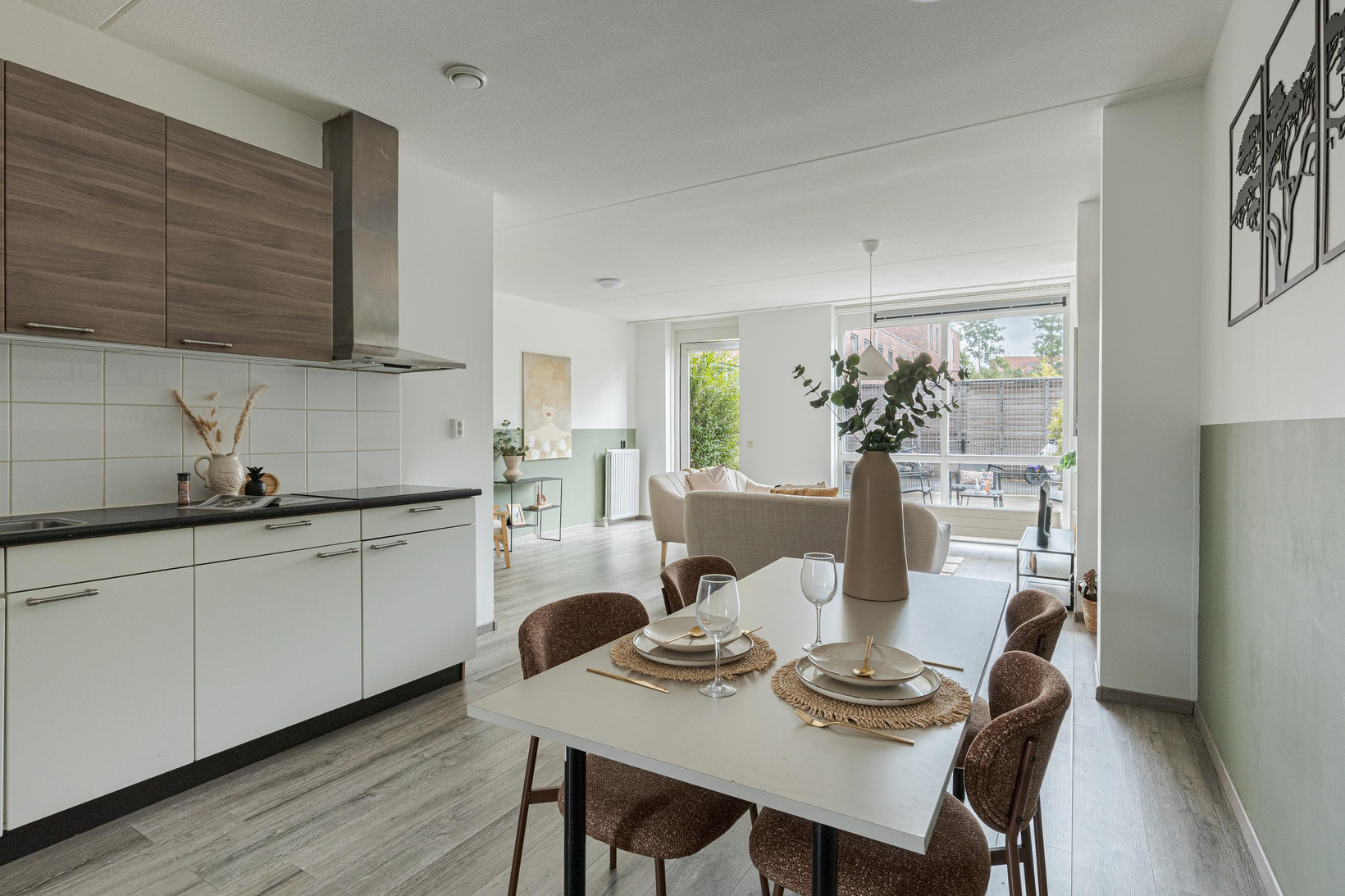 Appartement te koop: Amendijk 29, Hooglanderveen