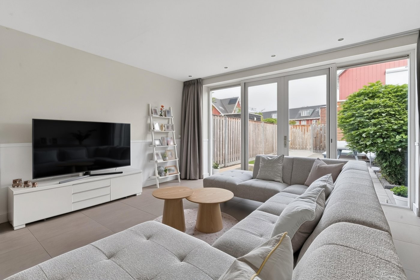 Tussenwoning te koop: Hanzeboulevard 115, Hooglanderveen
