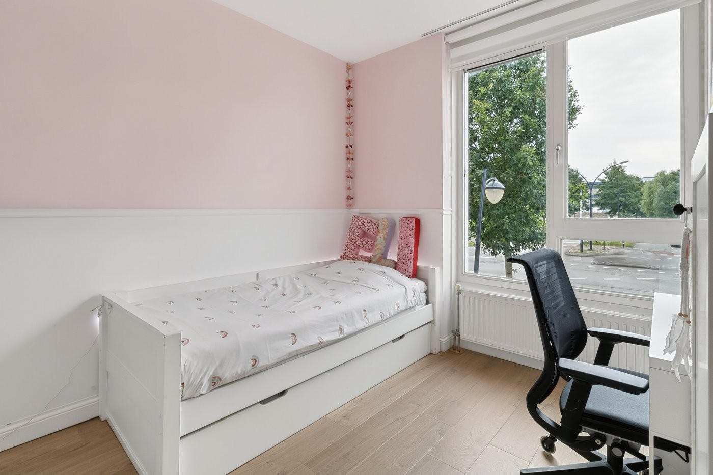 Tussenwoning te koop: Hanzeboulevard 115, Hooglanderveen