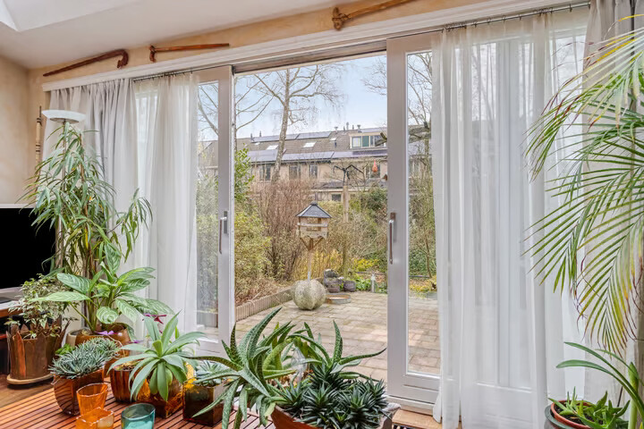 Tussenwoning te koop: Visotter 24, Leusden