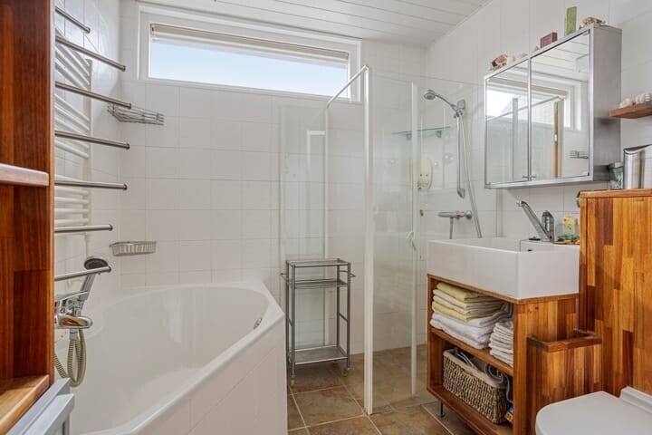 Tussenwoning te koop: Visotter 24, Leusden