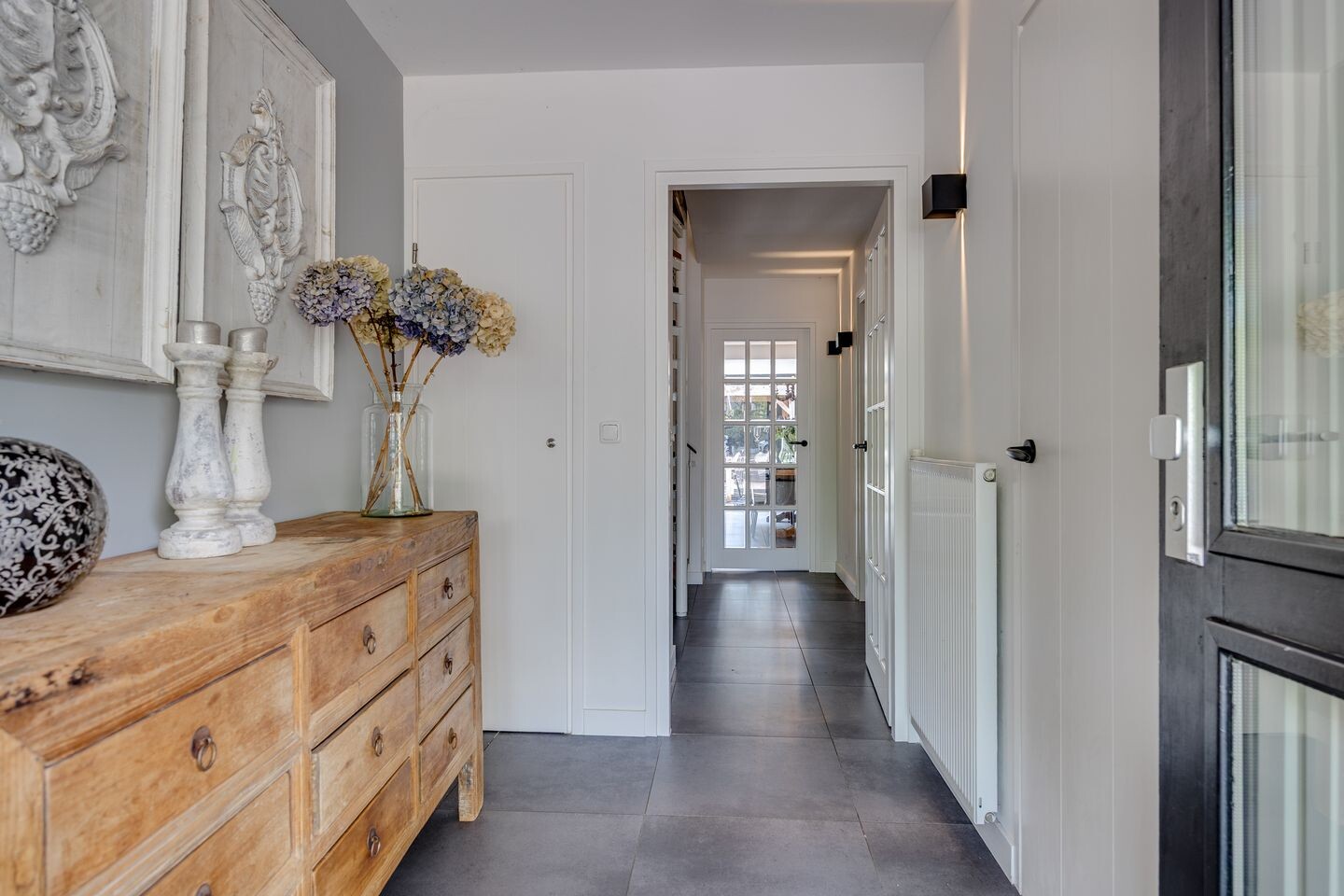 Tussenwoning te koop: Calabrië 35, Leusden