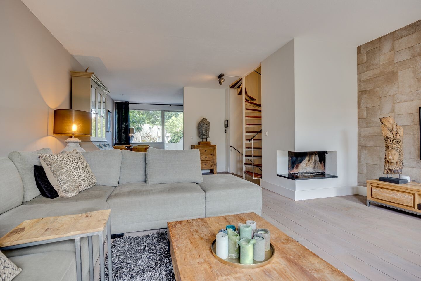 Tussenwoning te koop: Calabrië 35, Leusden