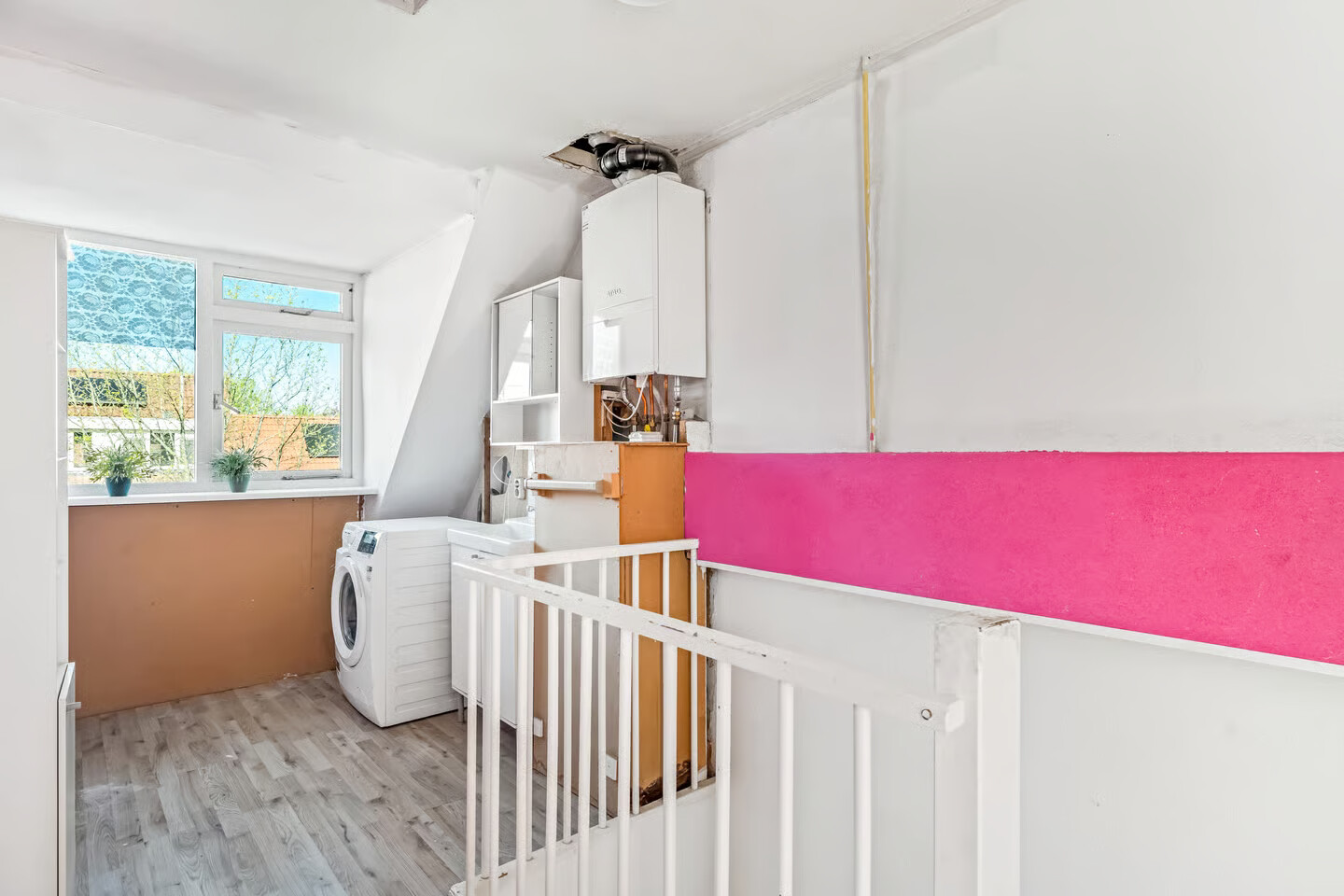 Tussenwoning te koop: Dinkelwijk 14, Leusden