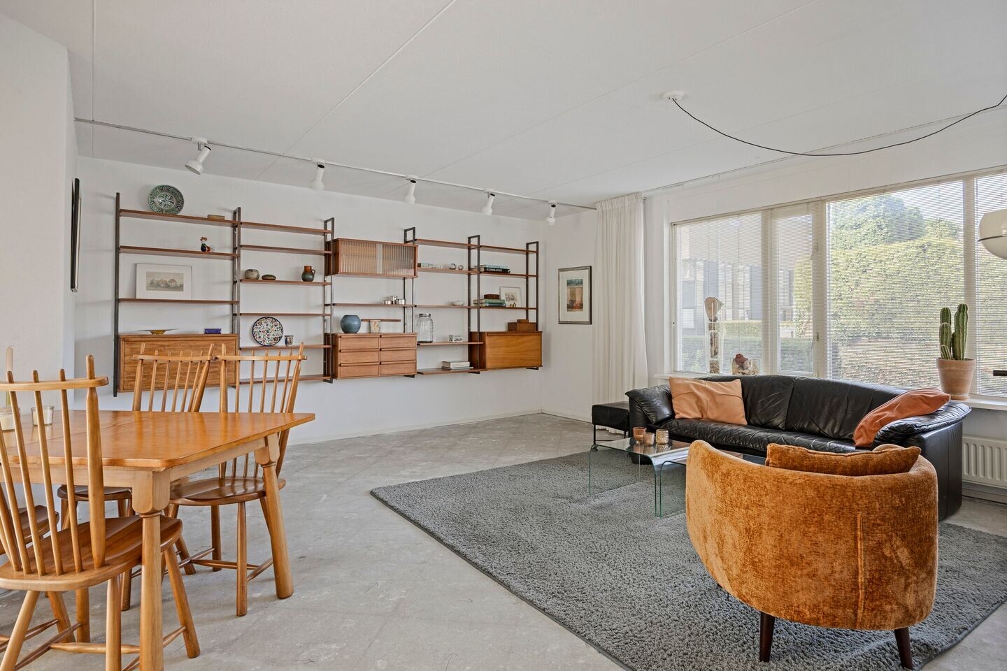 Tussenwoning te koop: Speelkamp 49, Leusden